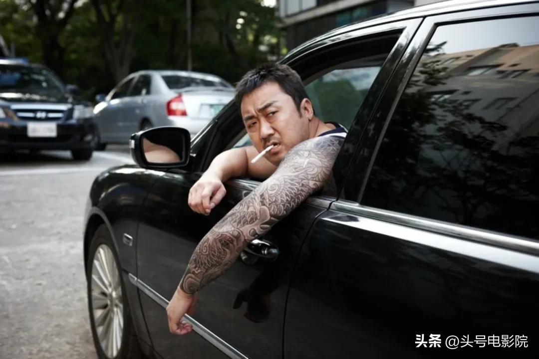 牛仔蜜桃臀健身弹力裤_健身女神蜜桃臀图片_健身蜜桃臀裤