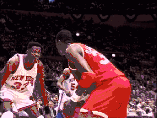 篮球控4期：保护球队篮板的第一人，NBA历史上最强的中锋是谁？