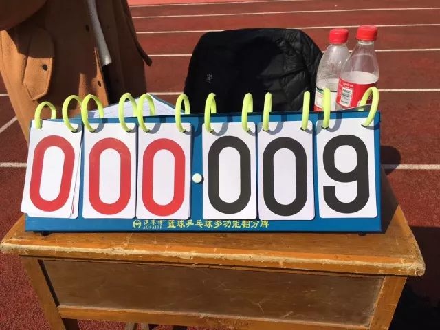 足球五人组比赛规则_5人足球规则简介_五人足球规则小常识