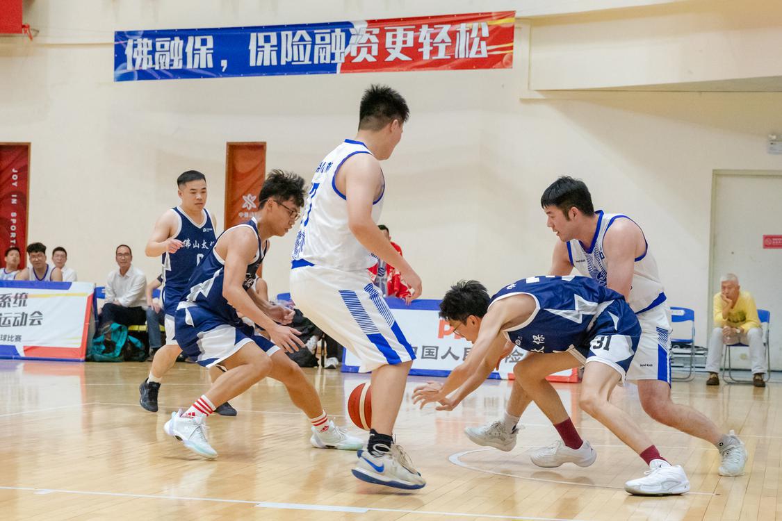 招商银行篮球赛_招商杯篮球赛冠军_招商比赛