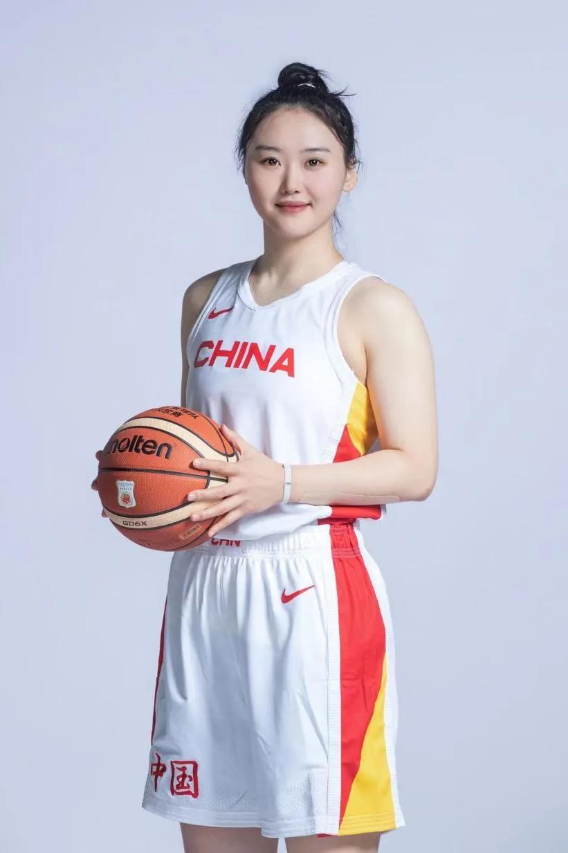 篮球比赛冠军_篮球冠军是_篮球冠军练什么