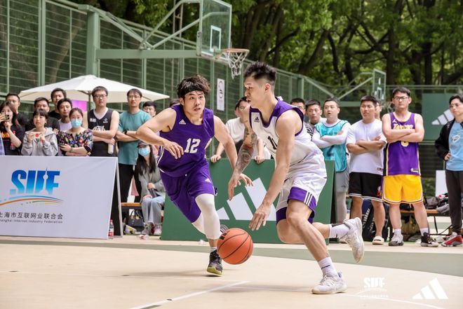 篮球京东赛冠军是哪个_京东篮球赛谁是冠军_篮球京东赛冠军是谁