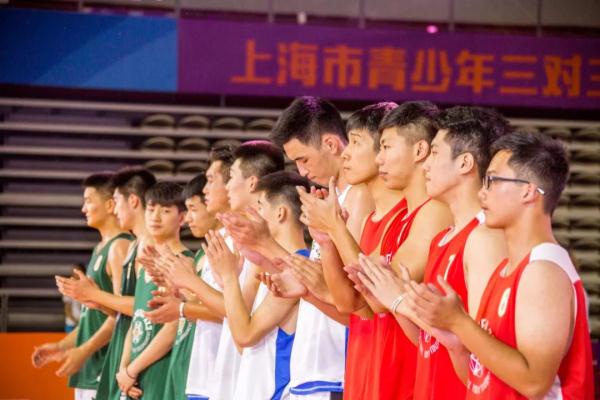 品牌代言世界冠军篮球_篮球冠军代言人是谁啊_代言篮球冠军人是什么意思
