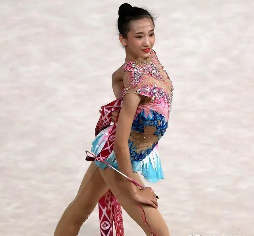 游泳冠军中国女选手有哪些_游泳冠军女2021_游泳选手冠军女中国有多少
