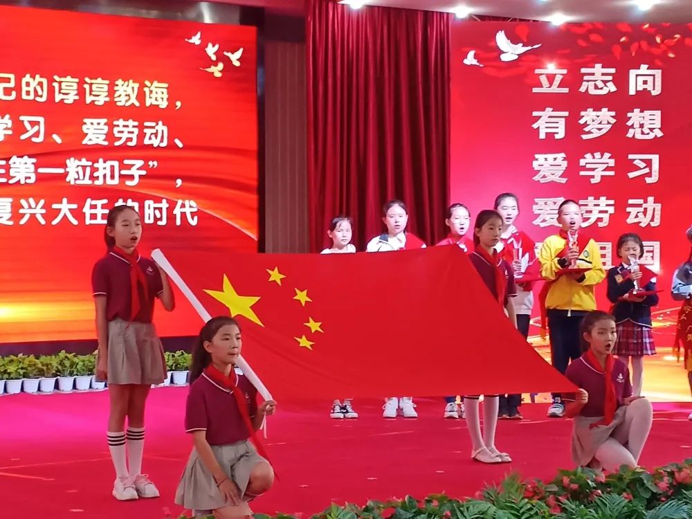 篮球展示视频_视频素材篮球规则展板怎么做_篮球的规则展板素材视频